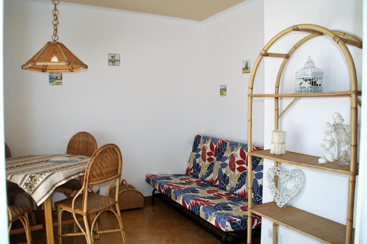 Apartaments Margarita Sabina Pinell Platja d'Aro Exteriör bild