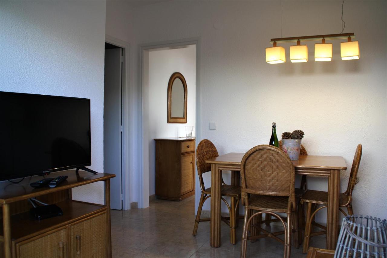 Apartaments Margarita Sabina Pinell Platja d'Aro Exteriör bild