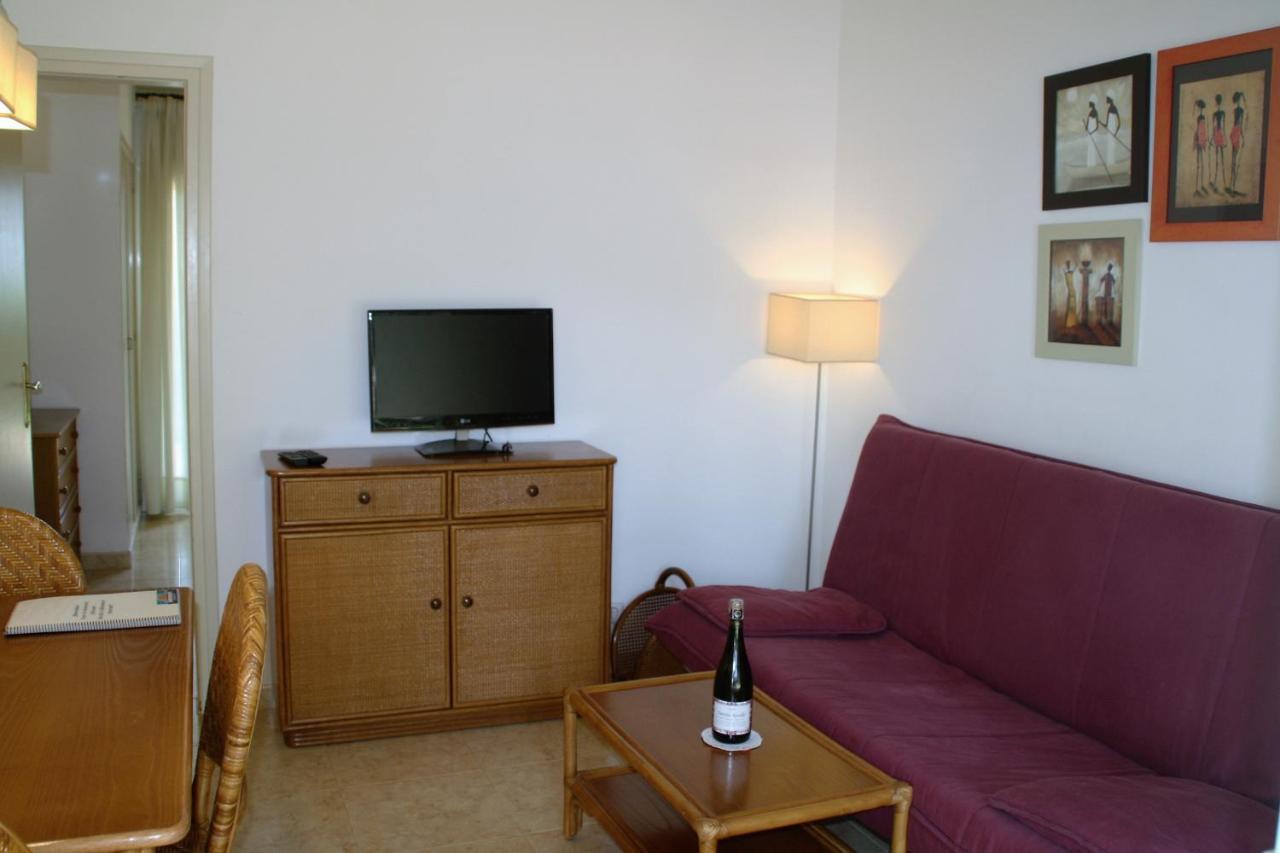 Apartaments Margarita Sabina Pinell Platja d'Aro Exteriör bild