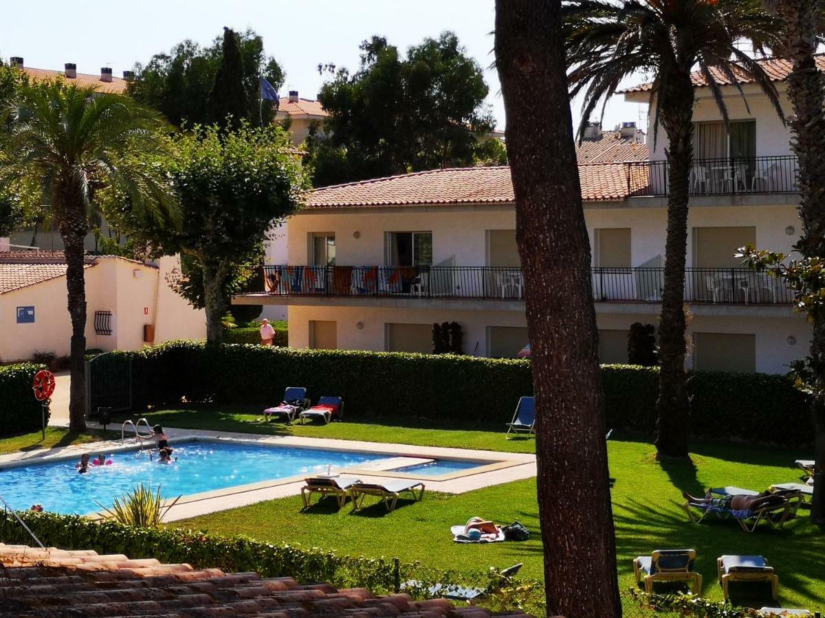 Apartaments Margarita Sabina Pinell Platja d'Aro Exteriör bild